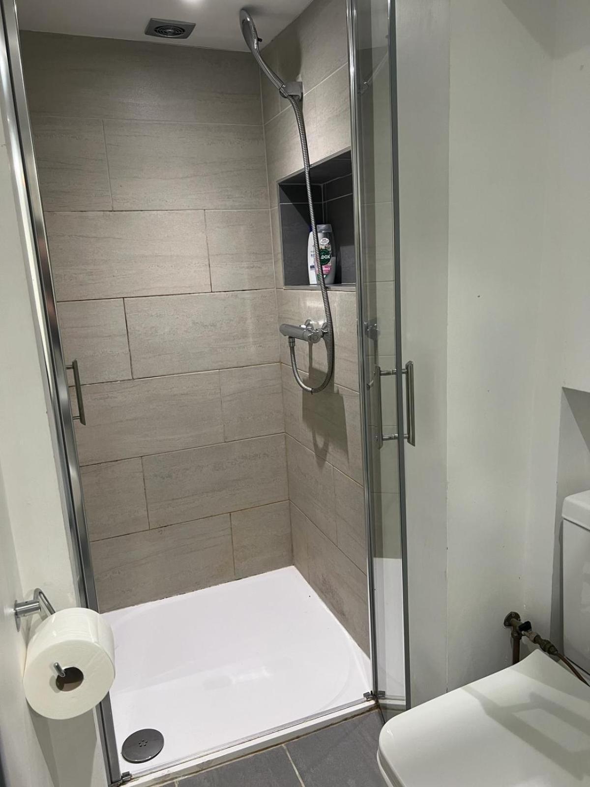 Comfy Private Bedrooms In Euston, Central لندن المظهر الخارجي الصورة